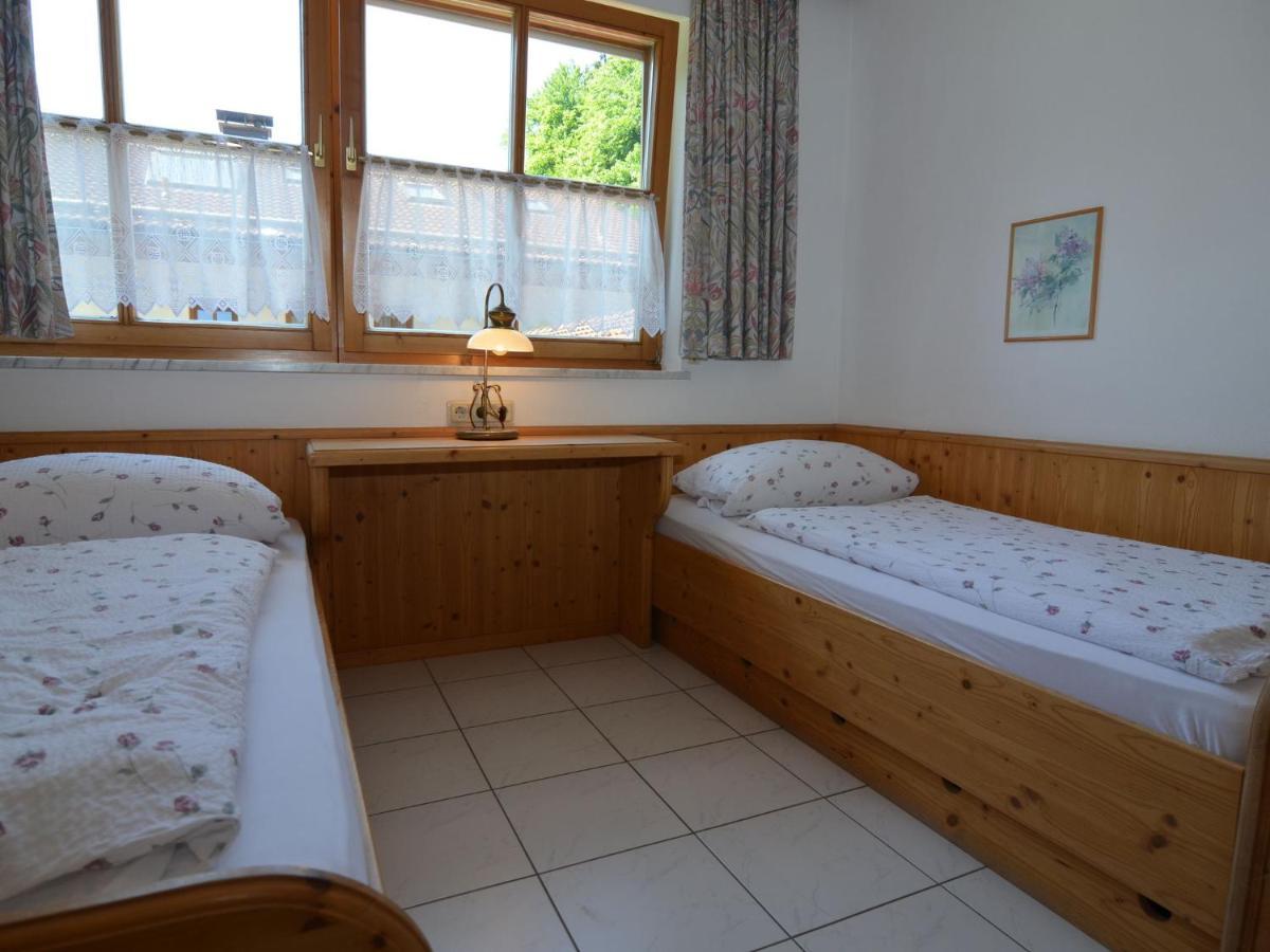 Charming Apartment With Balcony Mitterbach Δωμάτιο φωτογραφία